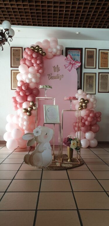 Decoración de eventos. Photocall bautizo